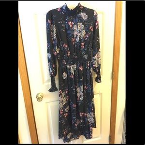 🎉 HOST PICK 🎉 Nanette Lepore Flowered Dress 👗